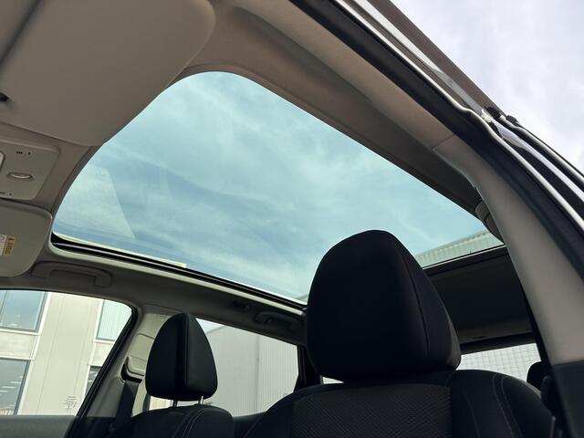 Nissan QASHQAI 1.2 N-Connecta | NL Auto/2e Eig./Voll.Historie/360° camera/Pano.Dak/Clima/Cruise/Bluetooth/Trekhaak