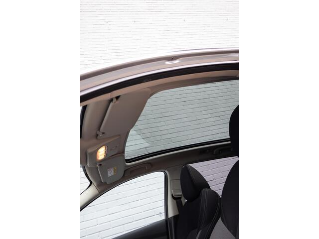 Nissan QASHQAI 1.2 N-Connecta 360CAM