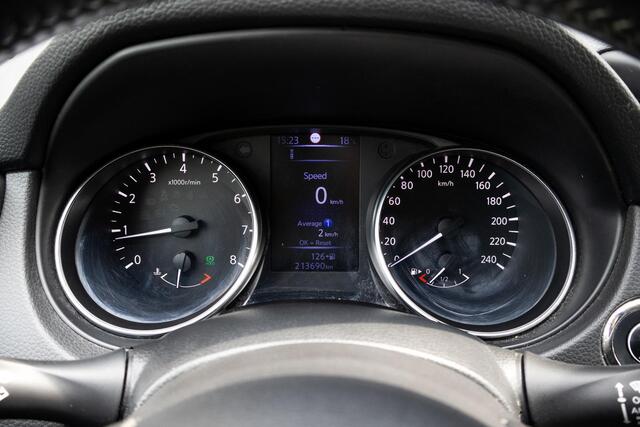 Nissan QASHQAI 1.2 N-Connecta 360CAM