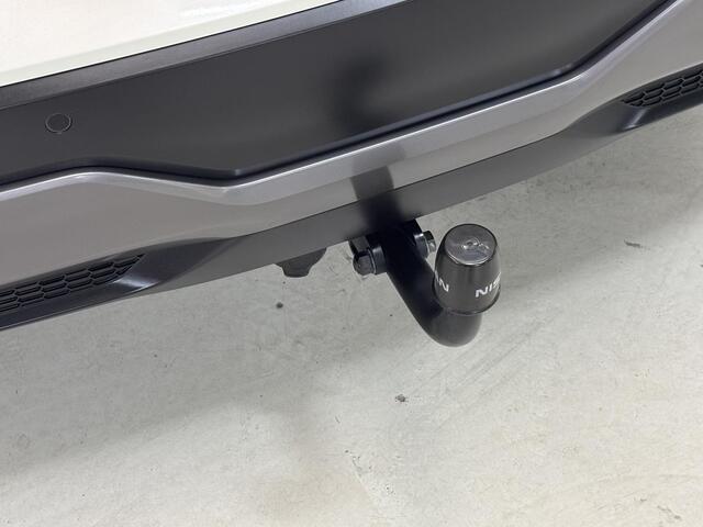 Nissan QASHQAI 1.3 MHEV Xtronic Tekna / Trekhaak / Design Pack / Cold Pack / Rondomzichtcamera / Navigatiesysteem full map / Lichtmetalen velgen 19" / Parkeersensoren voor + achter / Draadloze telefoonlader / Apple Car Play & Android Auto