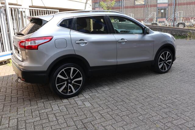 Nissan QASHQAI 1.2 Tekna