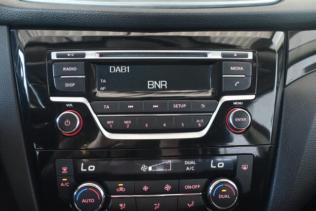 Nissan QASHQAI 1.6 Acenta Clima Cruise Control Trekhaak Goed Onderhouden! Inruil Mogelijk!