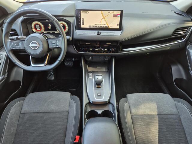 Nissan QASHQAI 1.3 MHEV Xtronic N-Connecta Automaat / Cold Pack / Stuur- en Stoelverwarming / Adaptief CC / Trekgewicht 1800 kg / Rondomzicht camera / Voorruit verwarming / Apple Carplay Android Auto / Navigatie /