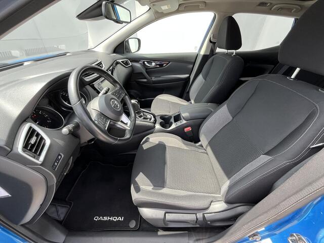 Nissan QASHQAI 1.3 DIG-T N-Connecta Automaat / Panoramadak / Achteruitrijcamera / Apple Carplay & Android Auto / Navigatie full map / Vooruit- en Stoelverwarming voor / Cruise- en Climate Control /
