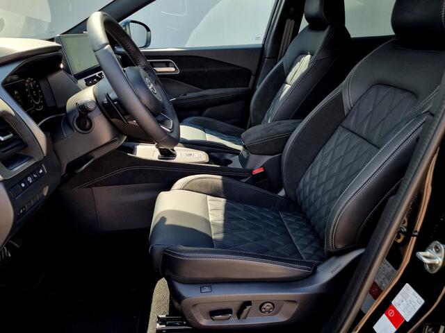 Nissan QASHQAI 1.3 MHEV Xtronic Tekna Plus Automaat / 1800KG Trekgewicht / Panoramadak / Rondomzicht Camera / Cruise Control Adaptief / Lederen Bekleding / Elektr. Achterklep