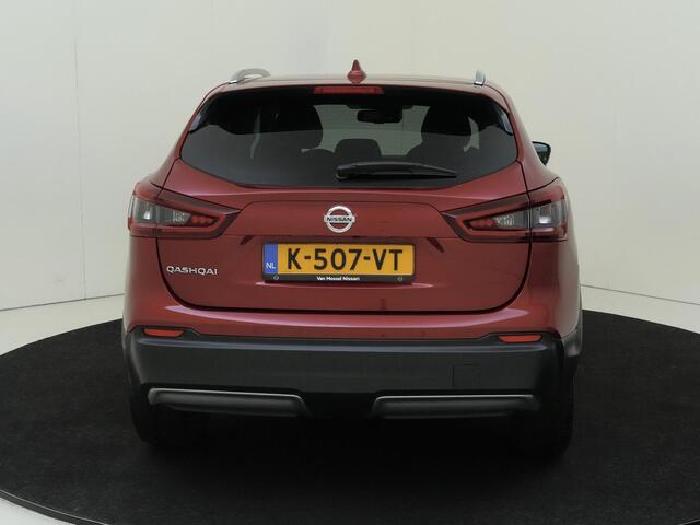 Nissan QASHQAI 1.3 DIG-T Design Edition