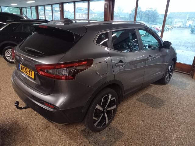 Nissan QASHQAI 1.6 TEKNA +
