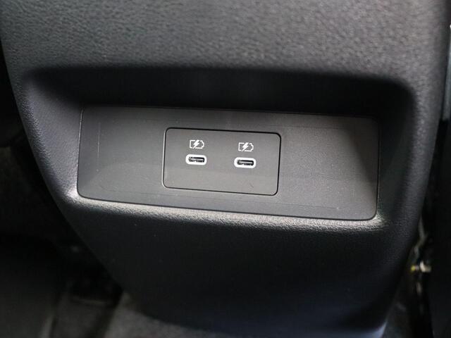 Nissan QASHQAI 158pk MHEV Xtronic Tekna | Google integratie | Stoel, stuur en voorruit verwarming | 360-graden camera | Pro-pilot |