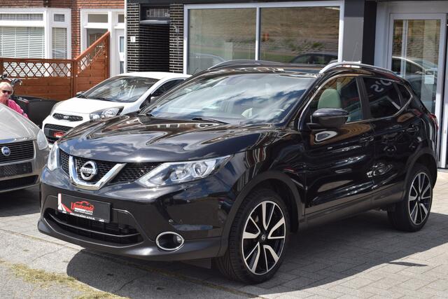 Nissan QASHQAI 1.2 Tekna Automaat Pano 360 Camera PDC Navi
