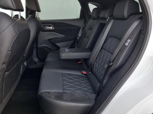 Nissan QASHQAI 1.3 MHEV Xtronic Tekna Plus / Lederen Bekleding / Bose / Panoramadak / Navigatie + Apple Carplay/Android Auto / Stoel- + Stuurverwarming /
