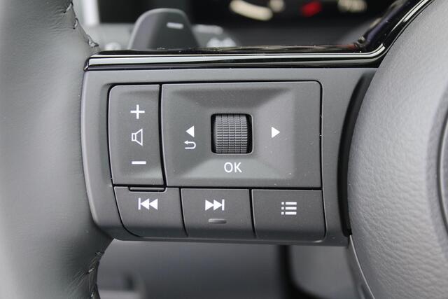 Nissan QASHQAI 1.3 MHEV Xtronic Tekna Plus / Lederen Bekleding / Bose / Panoramadak / Navigatie + Apple Carplay/Android Auto / Stoel- + Stuurverwarming /