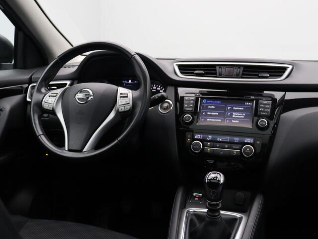 Nissan QASHQAI 1.6 N-Connecta | Panoramadak | 360 Graden Camera | Key-Less Entry | Cruise Control | Navigatie | Trekhaak |
