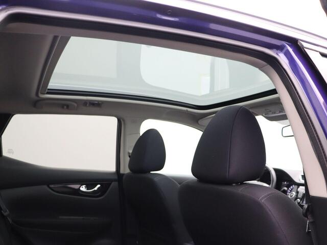 Nissan QASHQAI 1.6 N-Connecta | Panoramadak | 360 Graden Camera | Key-Less Entry | Cruise Control | Navigatie | Trekhaak |
