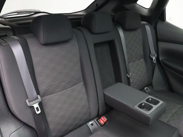 Nissan QASHQAI 1.6 N-Connecta | Panoramadak | 360 Graden Camera | Key-Less Entry | Cruise Control | Navigatie | Trekhaak |
