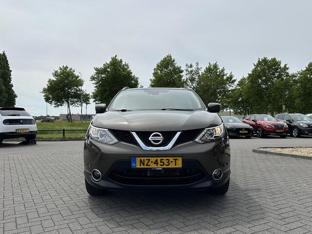 Nissan QASHQAI 1.2 N-Connecta | Navigatie | 360° Camera | Trekhaak | Keyless Entry | Cruise & Climate Control | Rijklaarprijs!