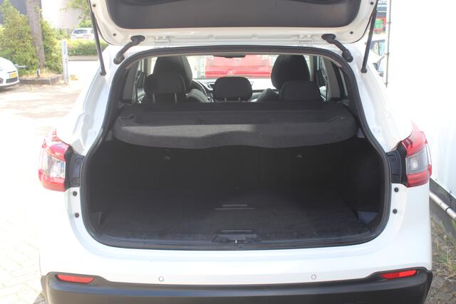 Nissan QASHQAI 1.2 N-Connecta Airco I Cruise control I Panorama