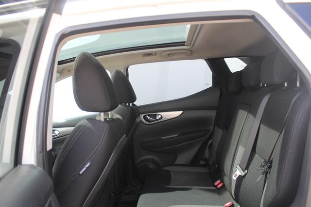 Nissan QASHQAI 1.2 N-Connecta Airco I Cruise control I Panorama
