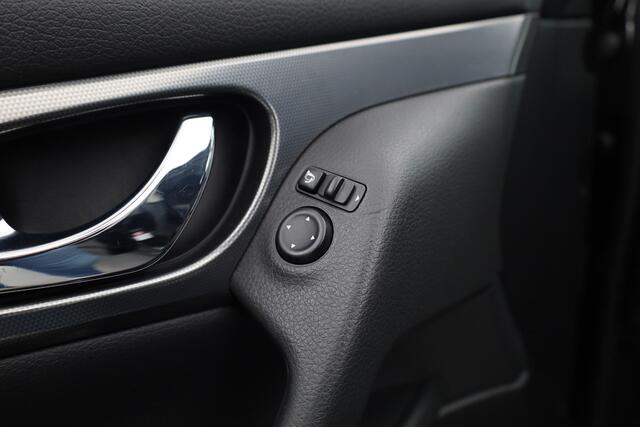 Nissan QASHQAI 1.2 N-Connecta | Navi | Cruise | Stoelverw. | Camera | 360 Cam | Trekhaak