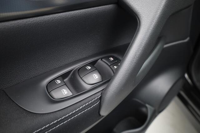 Nissan QASHQAI 1.2 N-Connecta | Navi | Cruise | Stoelverw. | Camera | 360 Cam | Trekhaak