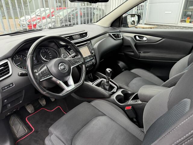 Nissan QASHQAI 1.2 Tekna Panoramadak, Trekhaak, Navigatie, LED verl, etc..!!