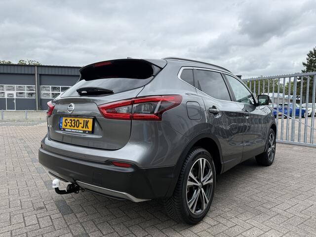 Nissan QASHQAI 1.2 Tekna Panoramadak, Trekhaak, Navigatie, LED verl, etc..!!