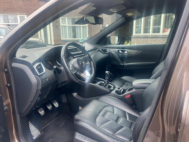 Nissan QASHQAI Nissan Qashqai 1.6 Tekna + Full options l Leder l 360 l Trekhaak