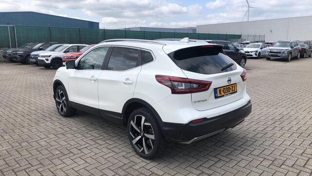 Nissan QASHQAI 1.3 DIG-T Premium Edition | Panoramadak | 360º Camera | Lederen bekleding |