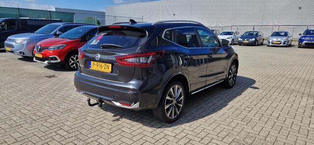 Nissan QASHQAI 1.3 DIG-T Tekna + | Panoramadak | 360º Camera | Trekhaak |