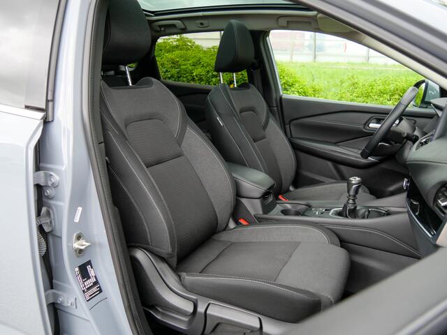 Nissan QASHQAI 1.3 MHEV Business Premium | PANODAK | CAMERA | APPLE CARPLAY |