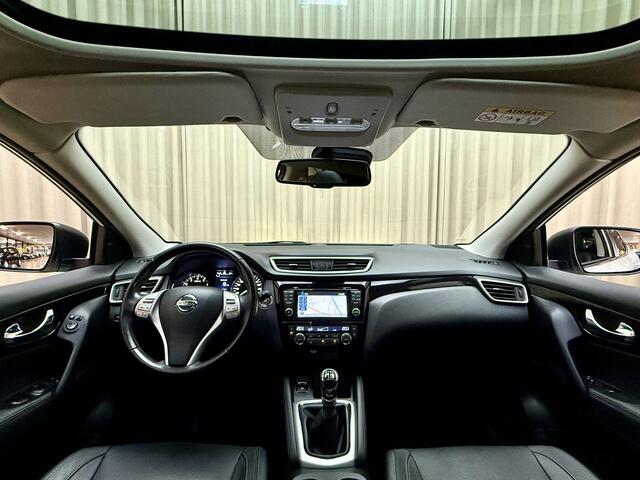 Nissan QASHQAI 1.2 Tekna *Panodak* Leder / Stoelverwarming / Keyless / 360 Camera / Navigatie / Cruise / 19'' LMV