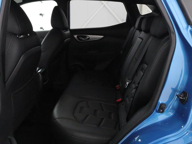 Nissan QASHQAI 1.3 DIG-T Tekna | Panoramadak | Leder | Trekhaak | 360 camera | Stoelverwarming | Bose Sound | Carplay | Full LED | Keyless | Navigatie