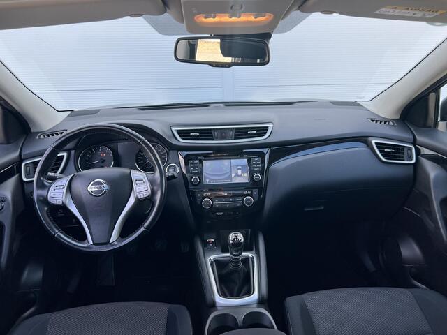 Nissan QASHQAI 1.2 DIG-T 115 N-Connecta / Trekhaak Afn. / All Season banden /