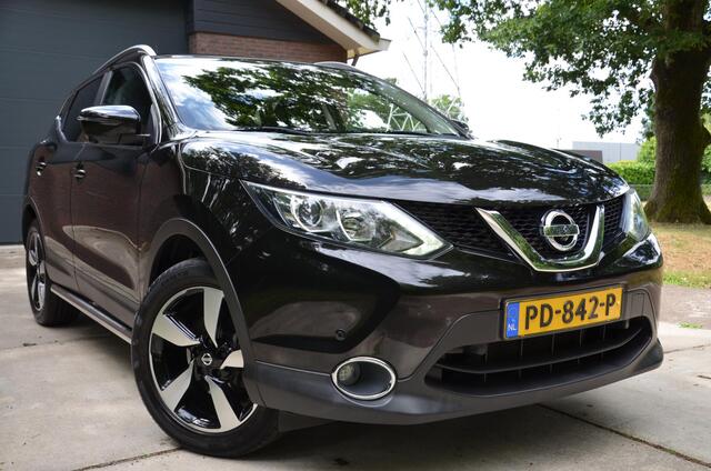 Nissan QASHQAI 1.2 Business Edition Ecc/Navi/Rondomzicht-Camera/Cr-Controle/Panorama-Dak/18-Inch Lmv/Privacy-Glass/Led/Trekhaak/Side-bars