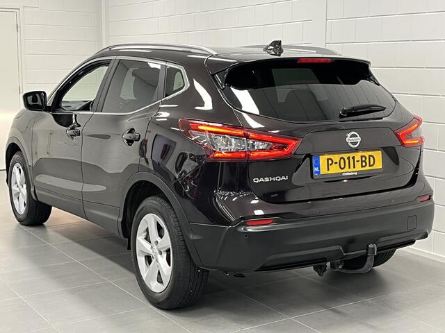 Nissan QASHQAI 1.2 N-Connecta Wordt Verwacht AUTOMAAT!! | TREKHAAK | NAVIGATIE | PANORAMADAK