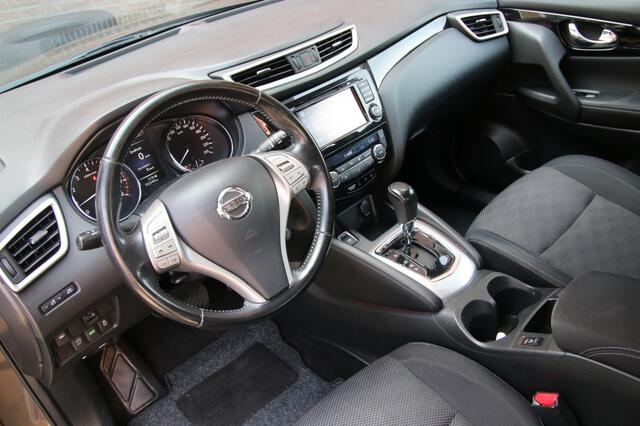 Nissan QASHQAI 1.2 Bus Edit/Camera/PDC V+A/Stoel verw./Trekh.