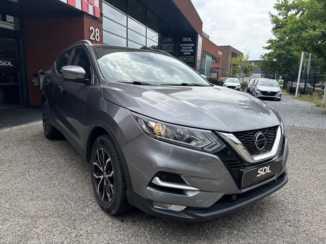 Nissan QASHQAI 1.3 DIG-T N-Connecta // PANO DAK // NAVI // CLIMA // CRUISE // CAMERA // PDC //