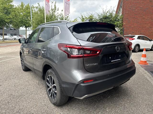 Nissan QASHQAI 1.3 DIG-T N-Connecta // PANO DAK // NAVI // CLIMA // CRUISE // CAMERA // PDC //