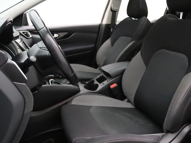 Nissan QASHQAI 160pk DIG-T Business Edition Automaat 360° Camera | Cruise | Parkeersens. v+a | Stoel-/voorruitverw. | Panoramadak