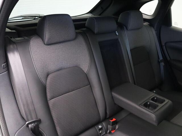 Nissan QASHQAI 158pk MHEV Xtronic N-Connecta | Pilot Assist | Rondomzicht Camera | Google integration | Half lederen bekleding | Keyles Entery | 1800KG trekgewicht |