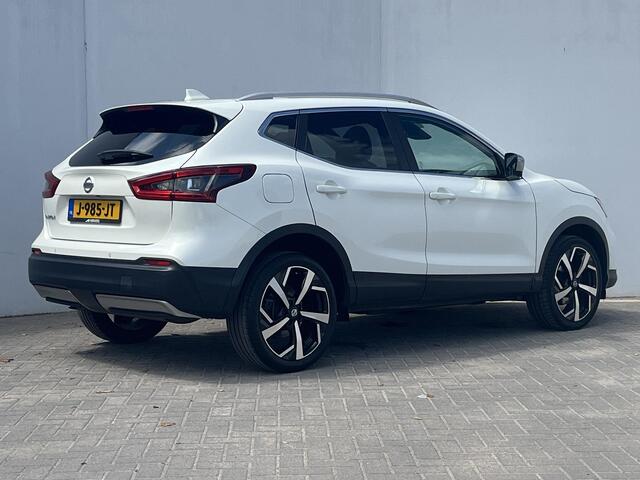 Nissan QASHQAI 1.3 DIG-T Tekna + / 360° Camera / Panoramadak / Apple Carplay & Android Auto / Verwarmde- Voorstoelen en Voorruit / Lederen Bekleding / Keyless Entry & Start / Elektrisch verstelbare voorstoelen met geheugenset bestuurdersstoel / Navigatie full map / Bose