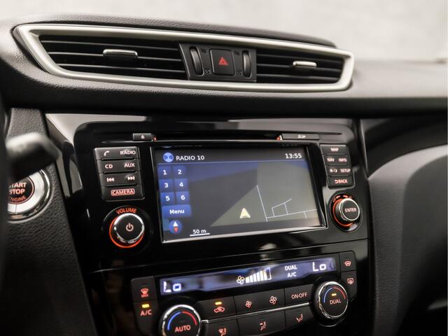 Nissan QASHQAI 1.2 N-Connecta Sport Automaat (PANORAMADAK, NAVIGATIE, 360 CAMERA, LEDER, ELEK SPORTSTOELEN, STOELVERWARMING, GETINT GLAS, CRUISE, NIEUWSTAAT)