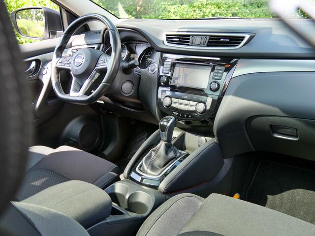 Nissan QASHQAI 1.2 116PK Automaat N-Connecta | PANODAK | CAMERA | NAVIGATIE |