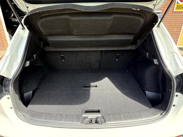 Nissan QASHQAI 1.2 N-Connecta Panoramadak, 360 Camera