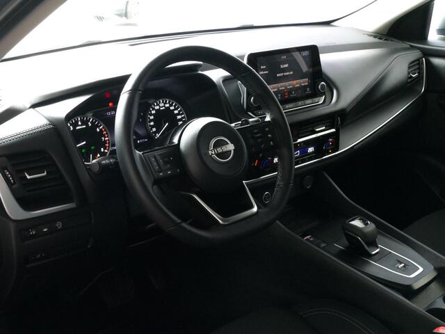 Nissan QASHQAI 1.3 MHEV 160PK NAVI CARPLAY CAMERA STOEL/STUUR/RUIT VERW. LMV PDC ECC LED ADAP.CRUISE 05/2024