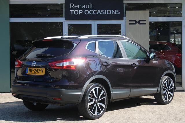 Nissan QASHQAI 1.2 N-Connecta Afneembare Trekhaak | Panorama dak | CruiseControl | Climate Control | Navigatie | 360 graden camera | Parkeersensoren