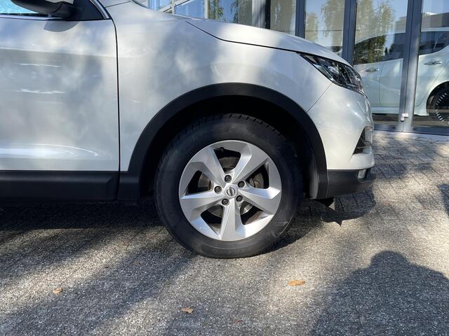 Nissan QASHQAI 1.2 N-Connecta Design Pack + Trekhaak
