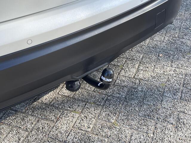 Nissan QASHQAI 1.2 N-Connecta Design Pack + Trekhaak