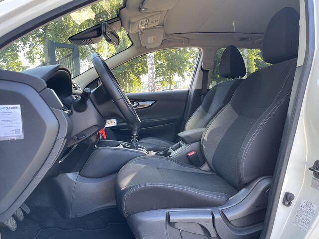 Nissan QASHQAI 1.2 N-Connecta Design Pack + Trekhaak