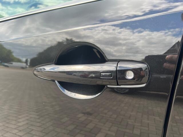 Nissan QASHQAI 1.3 MHEV Xtronic N-Connecta