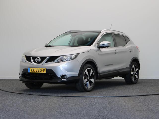 Nissan QASHQAI 1.2 N-Connecta | Climate control | Navigatie | Trekhaak | Panormadak | Rondomzicht camera |